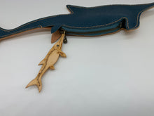 画像をギャラリービューアに読み込む, 【イクチオサウルスのポーチ】