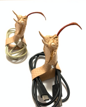 画像をギャラリービューアに読み込む, サハラツノクサリヘビのケーブルバンド