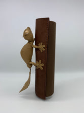 画像をギャラリービューアに読み込む, エダハヘラオヤモリのカーテンタッセル